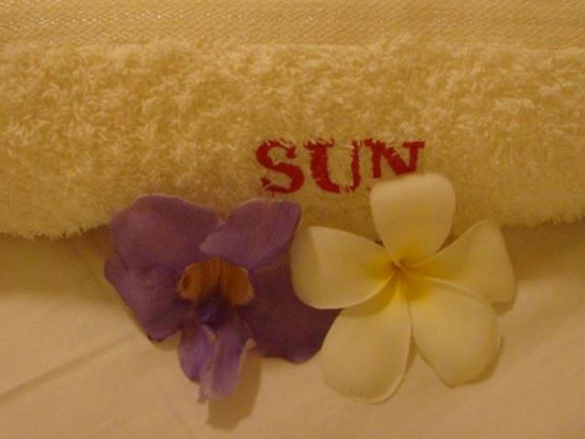 Sun Villa Beachfront Resort & Spa Balabag  Экстерьер фото