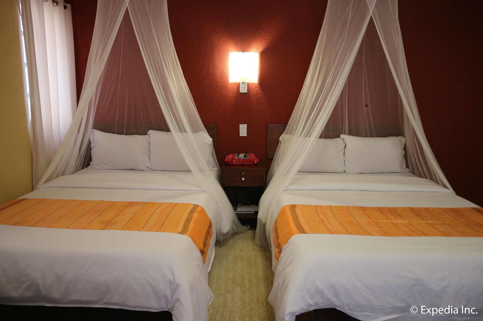 Sun Villa Beachfront Resort & Spa Balabag  Экстерьер фото